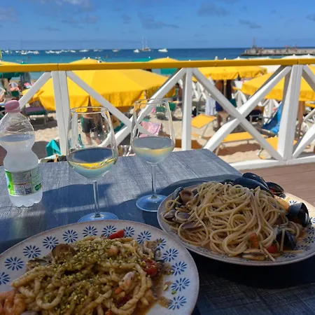 Casa Scialari アパート パレルモ